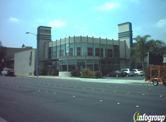 Storbox Self Storage - Pasadena, CA