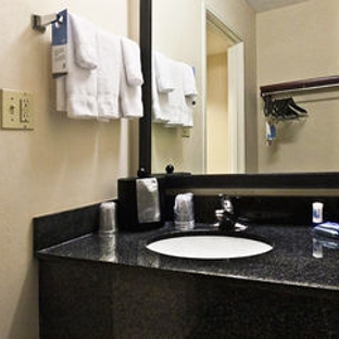 Fairfield Inn & Suites - Savannah, GA