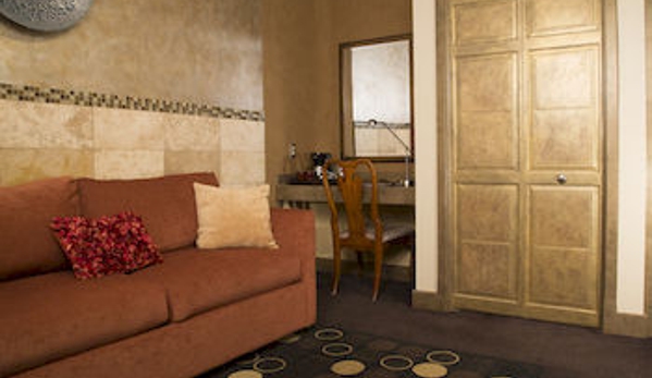 Luxx Hotel & Casita Suites - Santa Fe, NM