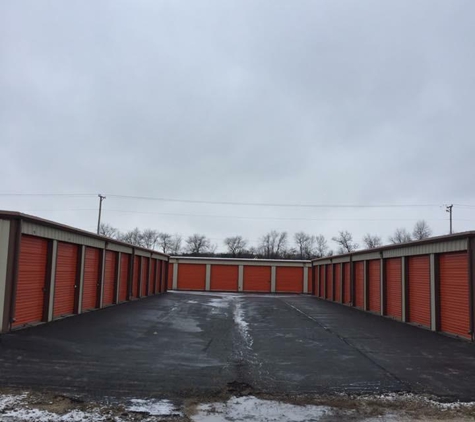 Lockbox Self Storage LLC - Byron, IL - Byron, IL