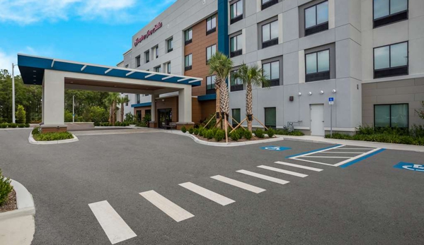 Hampton Inn & Suites Ruskin I-75 - Ruskin, FL