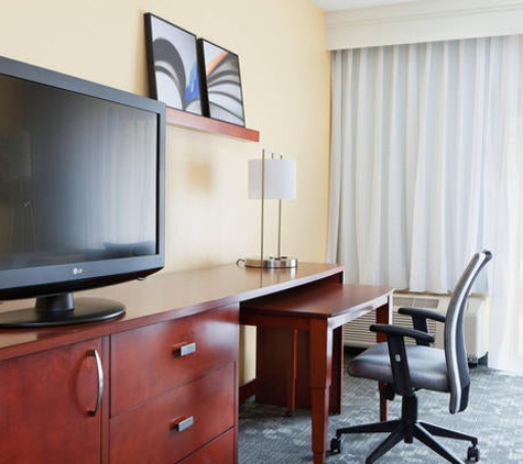 Courtyard by Marriott - Plantation, FL