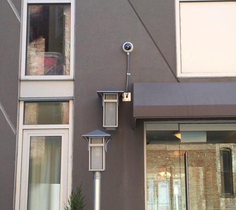 Digital Surveillance - CCTV Security Cameras Installation Los Angeles - Los Angeles, CA. Outdoor Security Camera Installed by Digital Surveillance