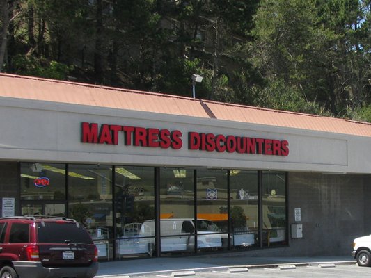 mattress discounters employee reviews