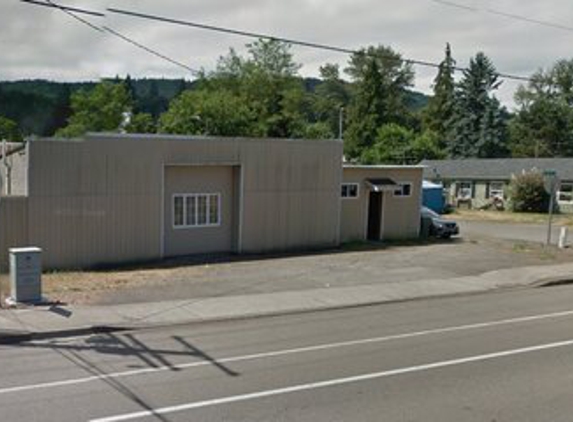 Deeter's Cabinets Inc - Lyons, OR