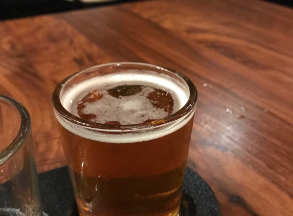 Sedona Taphouse - Nashville, TN