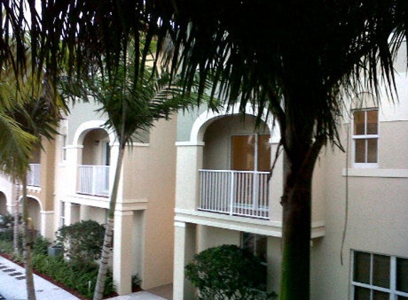 St Moritz Hoa - Doral, FL