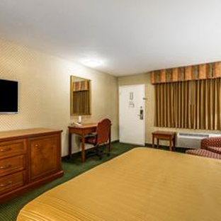 Quality Inn Near China Lake Naval Station - Ridgecrest, CA