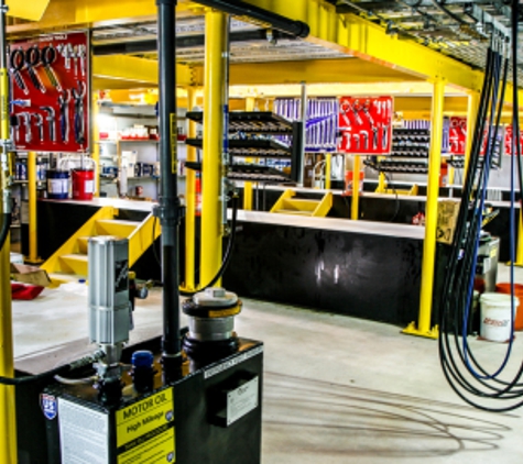 Express Oil Change & Tire Engineers - Houston, TX