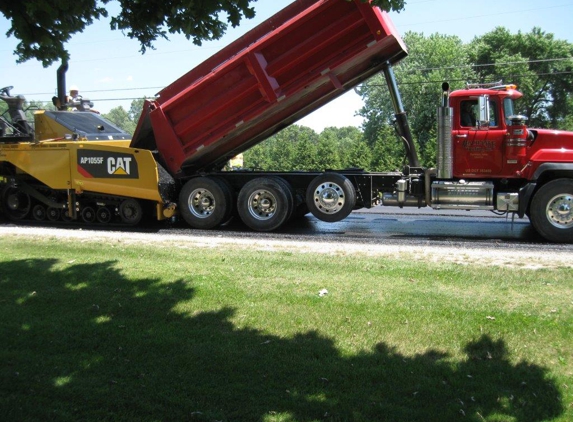 Cessford Construction Company, a CRH Company - Le Grand, IA