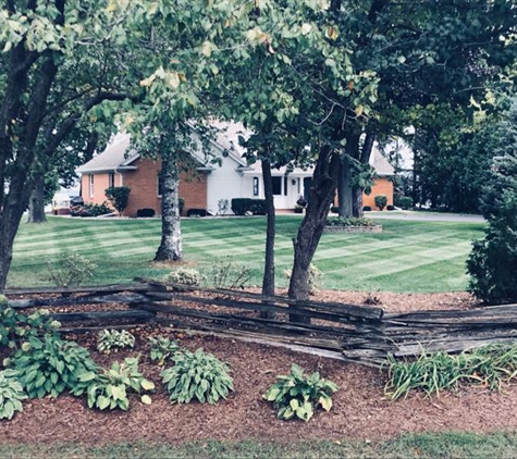 Risen Lawn Care - Deerfield, WI