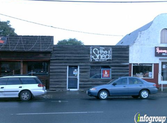 Shed - Hood River, OR