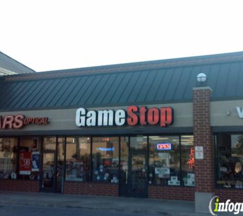 GameStop - Chicago, IL