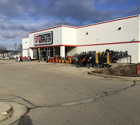 Tractor Supply Co - Portage, WI