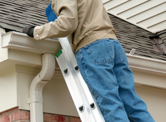 Red Oak Seamless Eavestroughing - Riverdale, MI