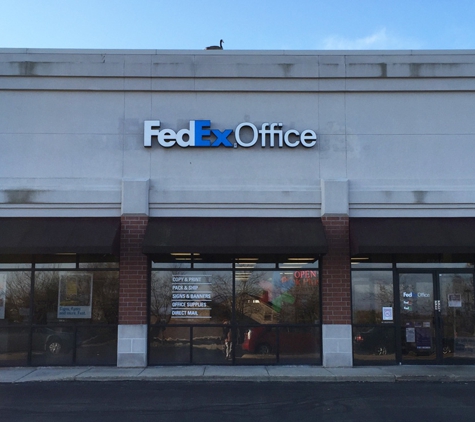 FedEx Office Print & Ship Center - Rockford, IL