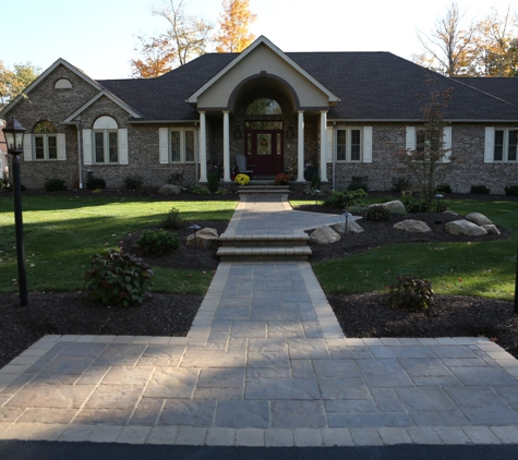 Douglas Turf & Landscapes - Smithville, OH