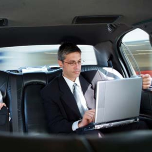 Dial 7 Car & Limousine Service - Fremont, CA