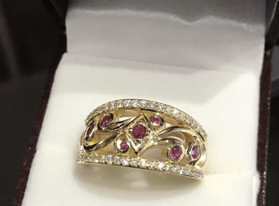 Chris Williams Retail & Manufacturing Jewellers - Wanguri, NT