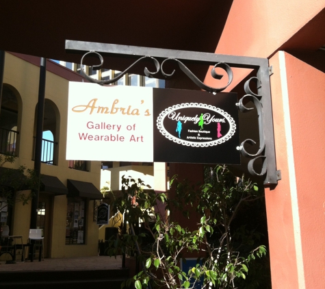 Ambria's Gallery of Wearable Art - Saint Petersburg, FL