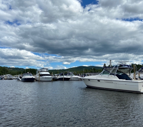 Irwin Marine at Mountain View Yacht Club - Gilford, NH