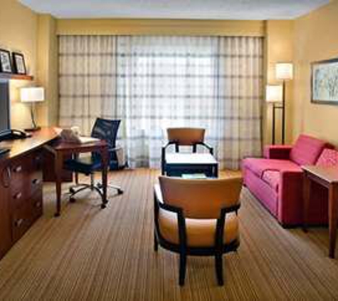 Courtyard by Marriott - Jersey City, NJ