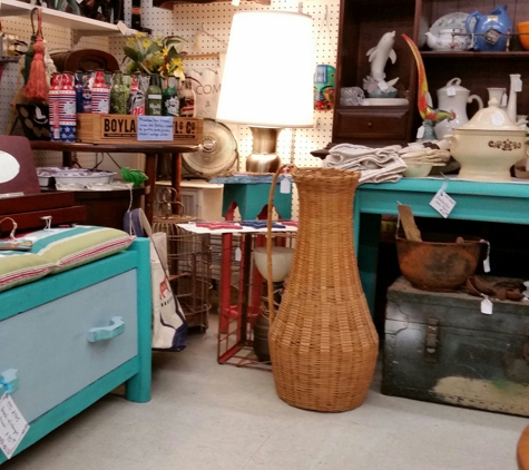 Indian River Antique Mall - Melbourne, FL