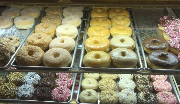 Happy Donuts - San Jose, CA