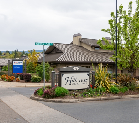 Providence Medford Medical Clinic - Hillcrest - Medford, OR