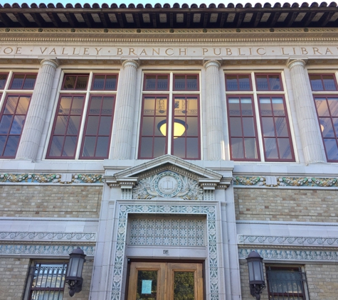 Noe Valley/Sally Brunn Public Library - San Francisco, CA