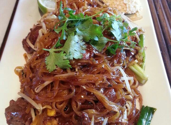 Tawanna Thai Restaurant - Los Angeles, CA