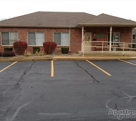 Lakeland Villa Apartments - Warsaw, IN