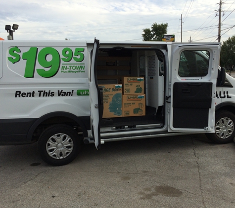 U-Haul Moving & Storage of West Side - Des Moines, IA