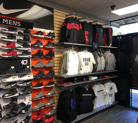 Hibbett Sports - Bolivar, TN