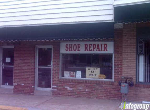 John's Shoe Repair - Saint Louis, MO