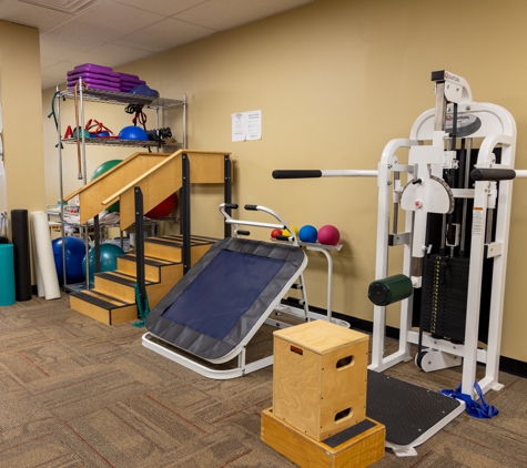 BenchMark Physical Therapy - Covington, GA