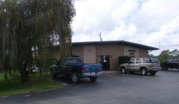 Suburban Animal Hospital - Fort Myers, FL