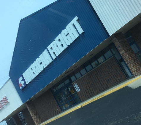 American Freight Furniture, Mattress, Appliance - Loves Park, IL