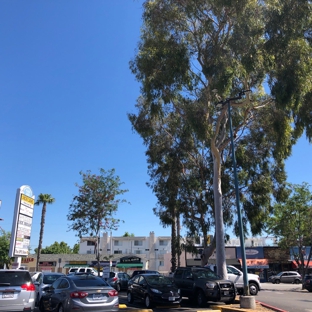 Sherman Oaks Car Wash - Sherman Oaks, CA