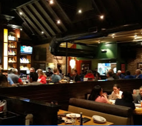 BJ's Restaurants - Burbank, CA