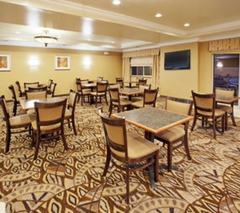 Holiday Inn Express - Oroville, CA