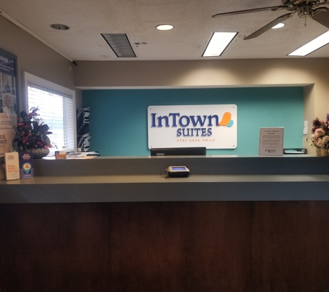 InTown Suites - Jonesboro, GA