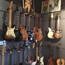 Secret Guitars - Guitars & Amplifiers
