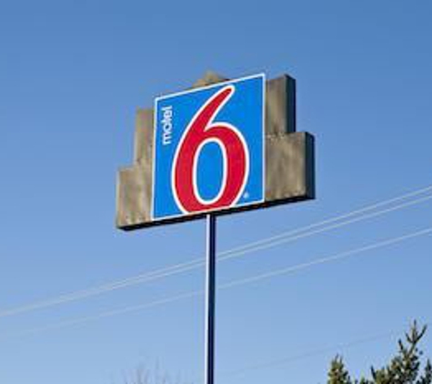 Motel 6 - Bremerton, WA