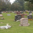 Lake Park Cemetery Association - Mausoleums