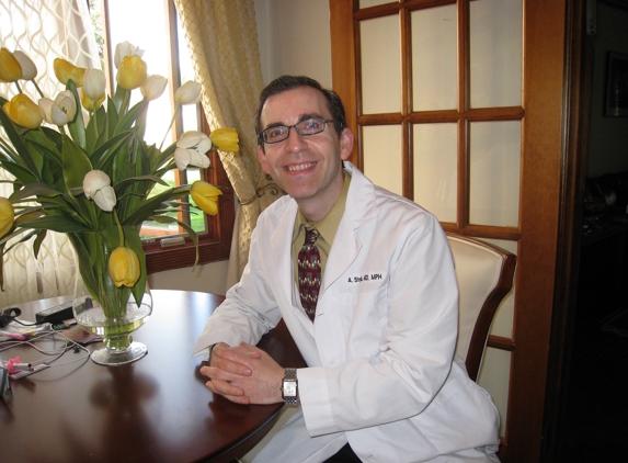 Alexander Shraga, MD, MPH - East Brunswick, NJ