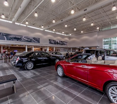 Fields Chrysler Jeep Dodge Ram - Glenview, IL