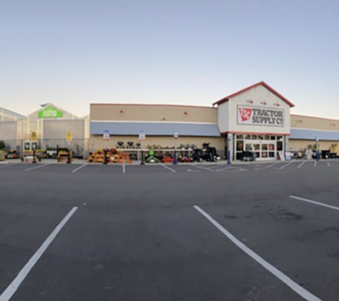 Tractor Supply Co - Richlands, NC