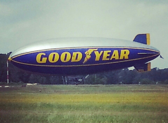 HWV - Brookhaven Airport - Shirley, NY