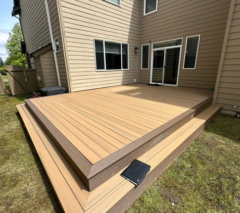 Renovision Design and Build - Bellevue, WA. Composite deck